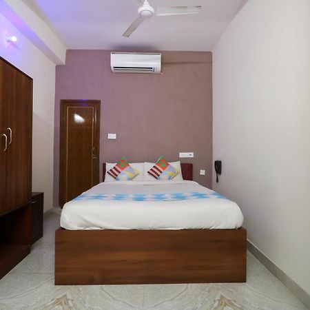 Hotel O Adri Hotels Near Dum Dum Metro Station المظهر الخارجي الصورة
